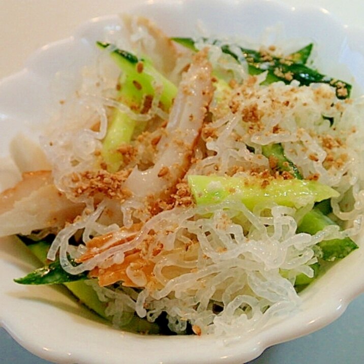 海藻麺と胡瓜と竹輪の塩麹マヨ和え